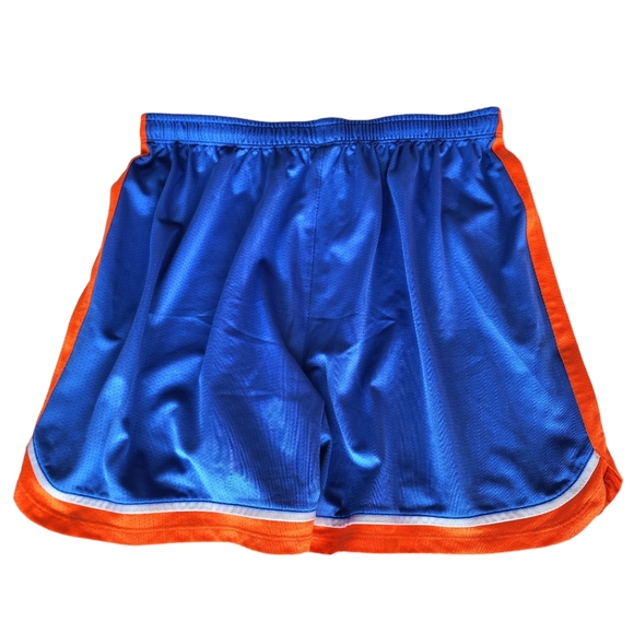 Women's Under Armour Shorts - Picture 4 of 5